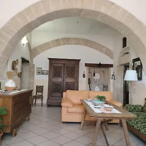 La Casa Rossa , Riola Sardo Italia